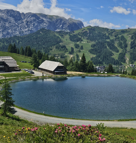 Watschiger Alm am Nassfeld. Watschiger Almsee